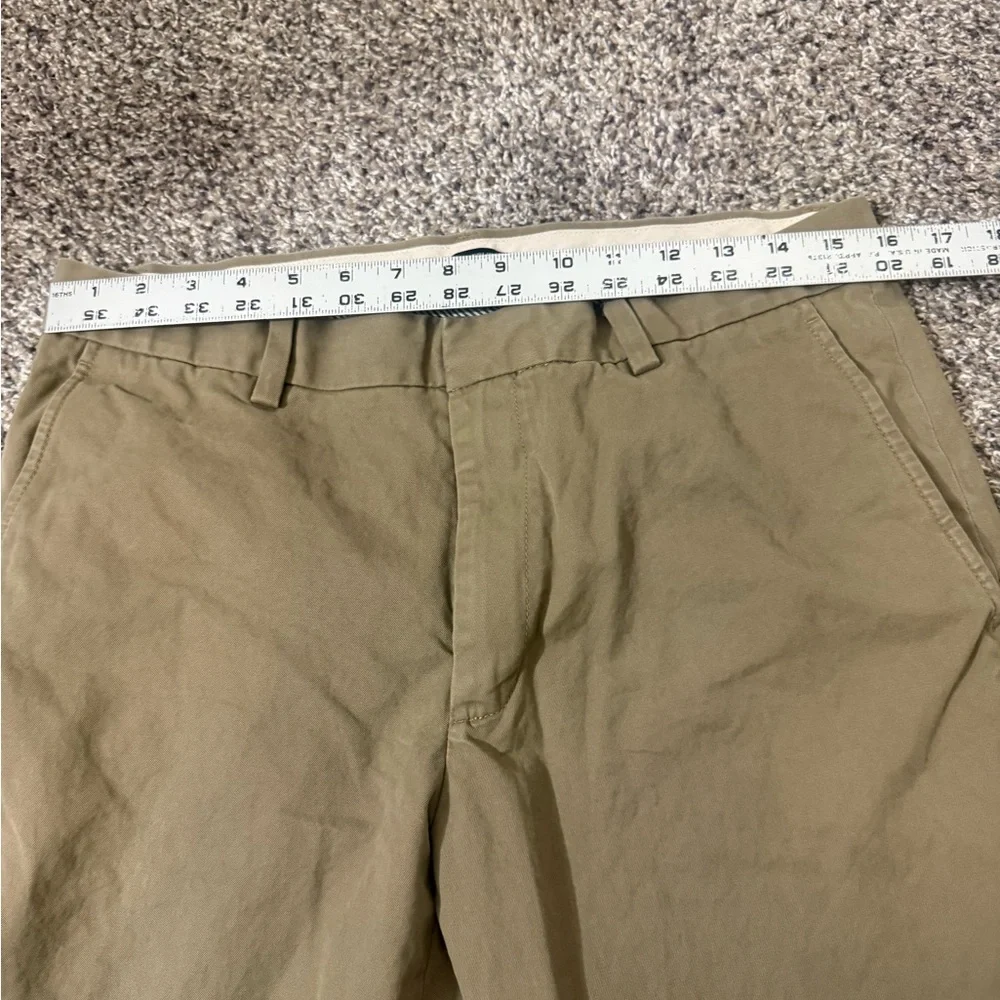 Banana Republic Men's Aiden Chino Pants- Size‎ 33x30